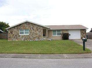 9035 Saint Clair Ln, Port Richey, FL 34668