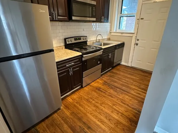 4206 Hereford St #2W, Saint Louis, MO 63109