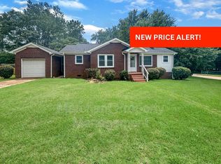 35 Pleasant Ridge Ave, Greenville, SC 29605