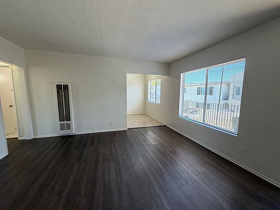 3rd image of 11501 Obert Ave APT 6