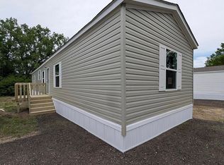 514 Spruce St, Saint George, KS 66535
