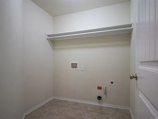 10427 S James St — Photo 12