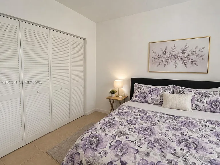 14140 NE 2nd Ct #3 — Photo 2