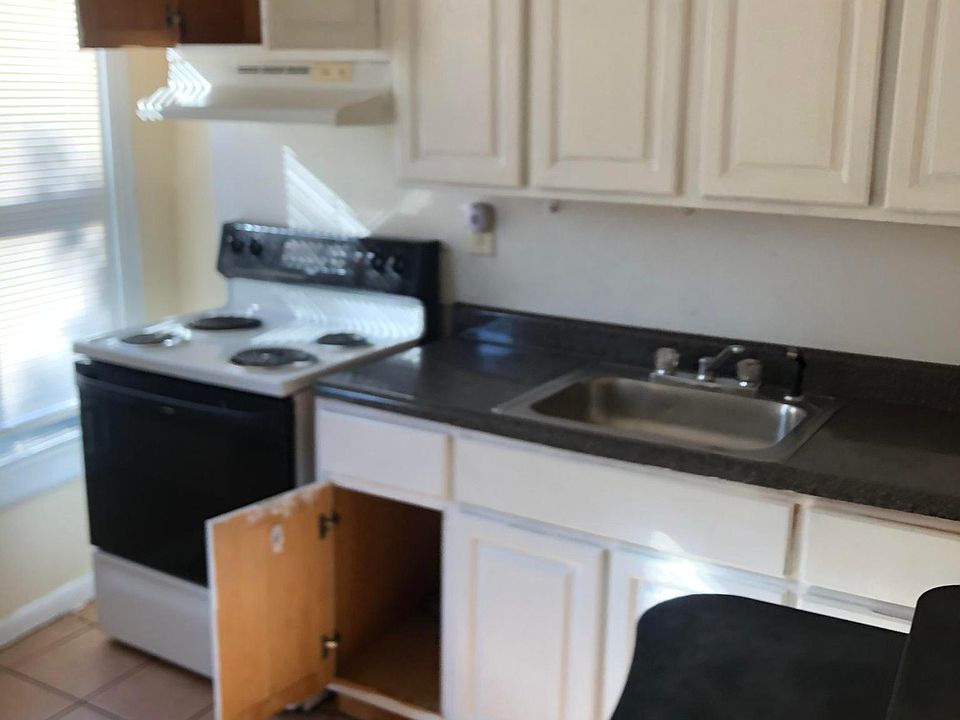 2nd image of 4206 Powelton Ave #2