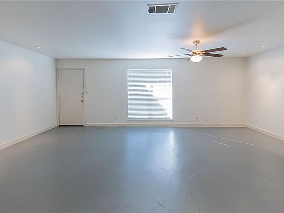 3rd image of 2712 Saint Edwards Cir #A