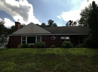 10 Beverly Hills Dr, Rutland, MA 01543
