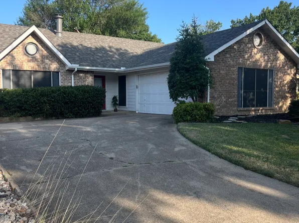 2605 Sprucewood Ln, Euless, TX 76039