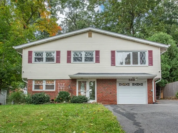 568 Stanley Pl, Mount Arlington Boro, NJ 07850