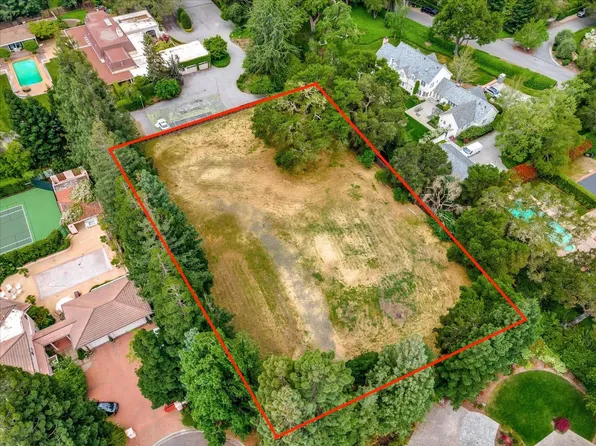 11 Brittany Mdws, Atherton, CA 94027