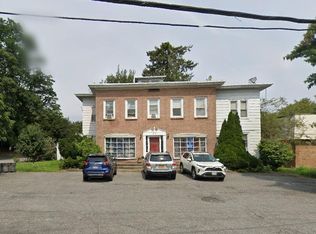 22 Pierces Rd APT 3, Newburgh, NY 12550