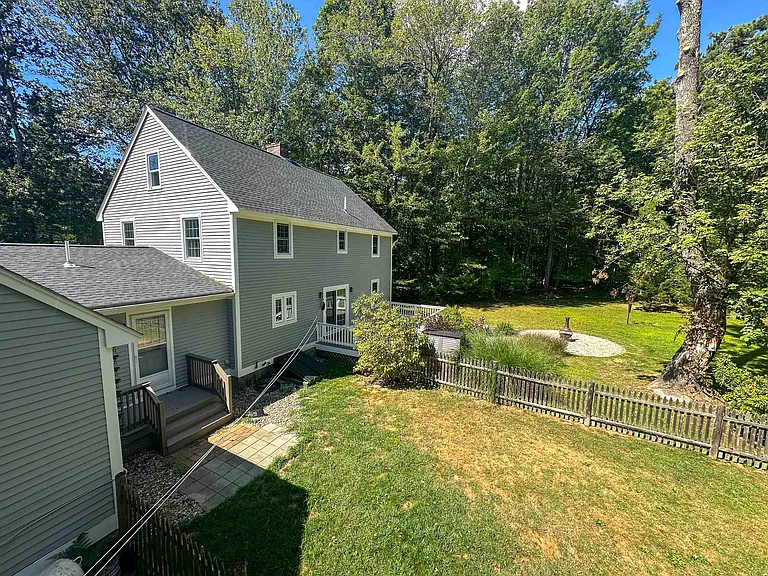 10 Herrick Rd — Photo 43