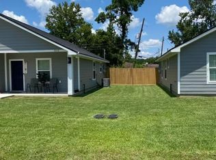 3370 Lorilee St, Beaumont, TX 77708