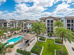 1030 3rd Ave S UNIT 504, Naples, FL 34102