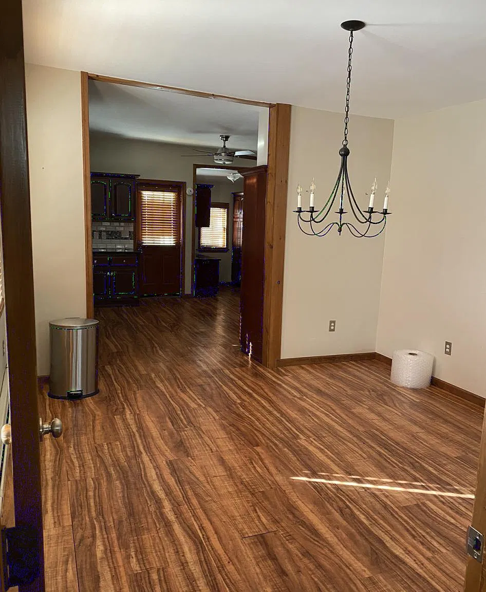 3 bed, 1.5 bath, 1500 sqft, $1,800 — Photo 2
