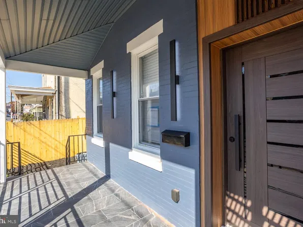 1683 Margaret St, Philadelphia, PA 19124