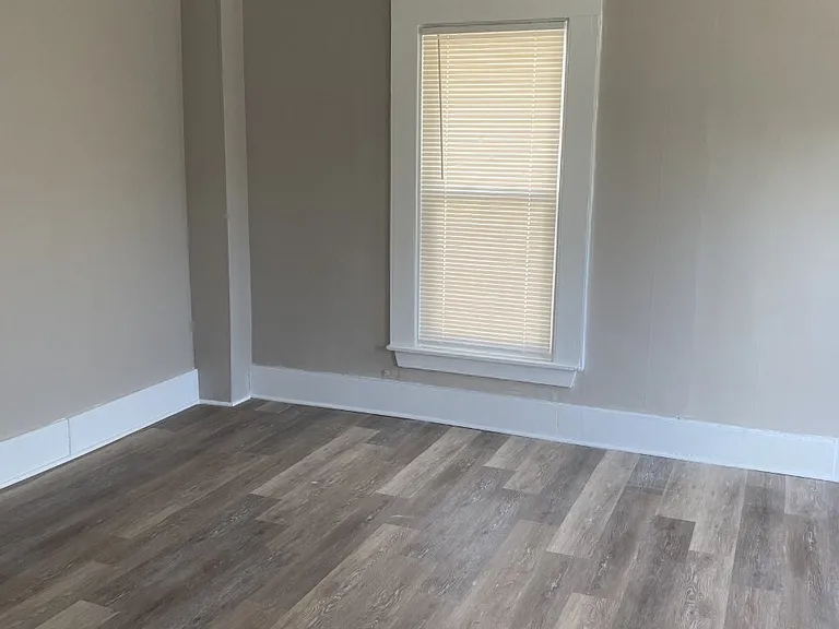 305 N Winton Rd #2 — Photo 13