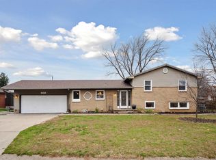 615 5th Avenue Dr W, Andalusia, IL