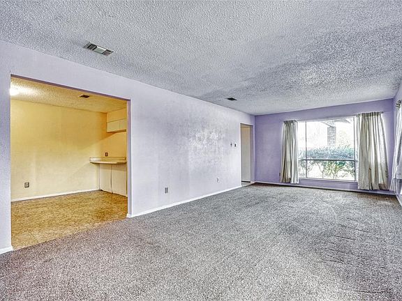 5th image of 225 Domingo Dr