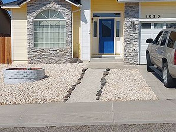 1030 Haystack Dr