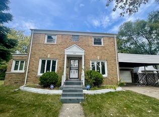 346 Memorial Dr, Calumet City, IL