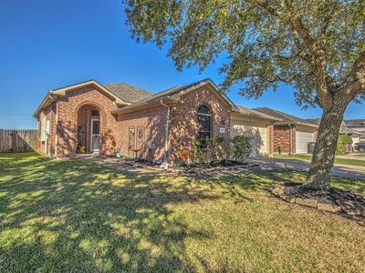 699 Columbia St, Alvin, TX, 77511