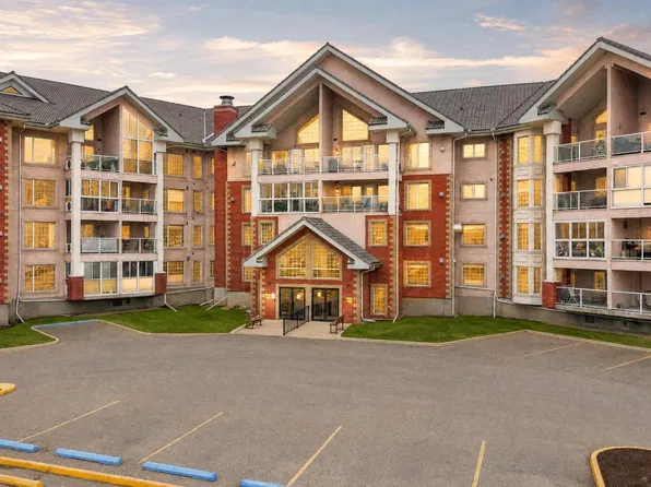 4805 45th St #431, Red Deer, AB T4N 7A9