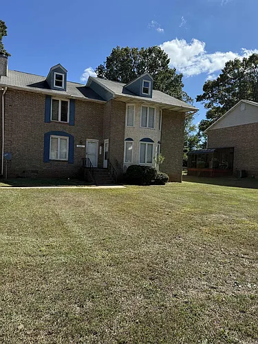 2603 Golfview Ter SE Photo 1
