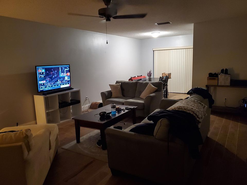 2nd image of 1057 6th Ave APT B10