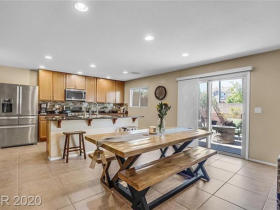 5th image of 10706 Monaco Beach Ave