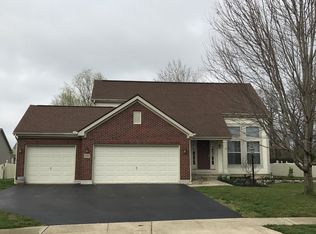 5551 Coneflower Ct, Grove City, OH 43123
