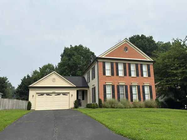 14904 Village Gate Dr, Silver Spring, MD 20906