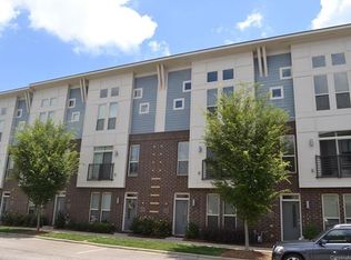 915 Warren Burgess Ln #915, Charlotte, NC 28205