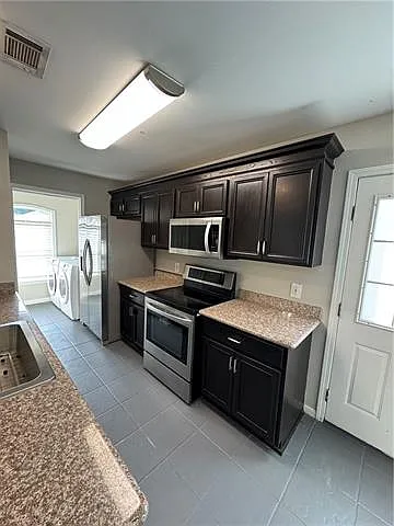 7570 Anne Marie Ct — Photo 9