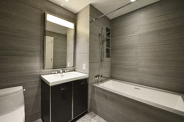 Rented by Jade Stone Real Estate Consulting | media 10