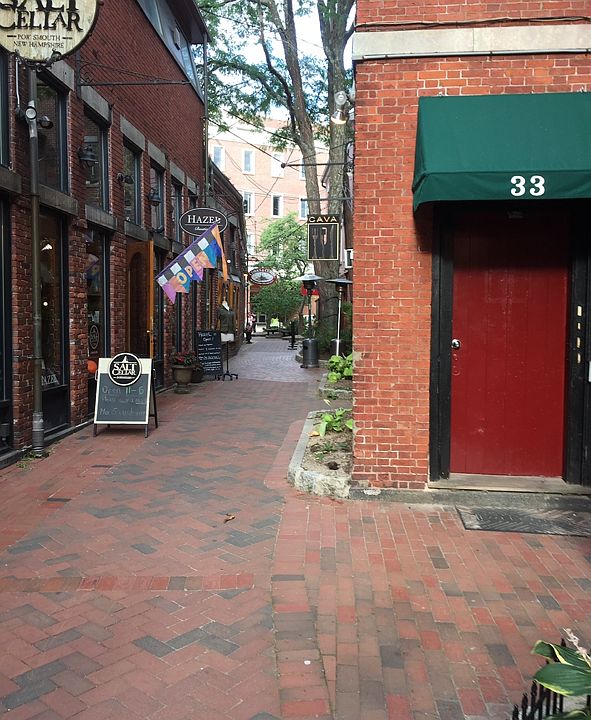 1st image of 33 Market St APT 2