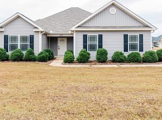 105 Worchester Cir, Perry, GA 31069