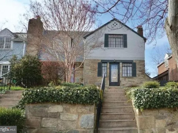 1320 Michigan Ave, Alexandria, VA 22314