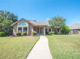 603 Gunnison Dr, Arlington, TX 76006