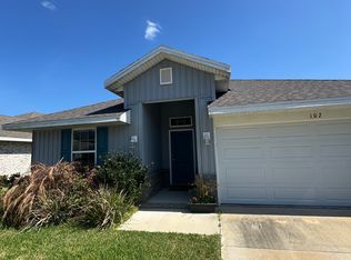102 Rivertown Rd, Palm Coast, FL 32137