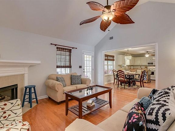 5th image of 4656 Leeward Dr