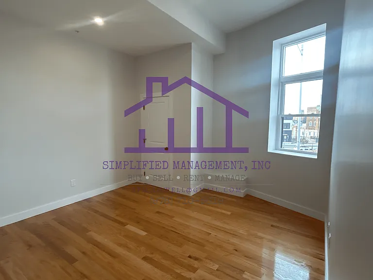 309 Central St #C — Photo 8