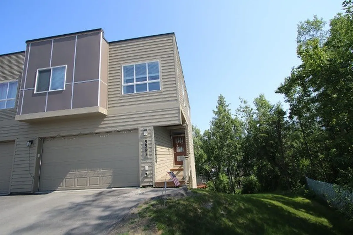Building Photo - 5593 Big Bear Way