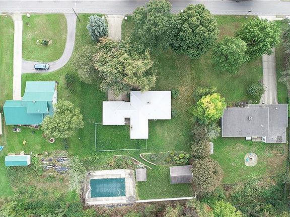 4th image of 7384 Orchard Dr