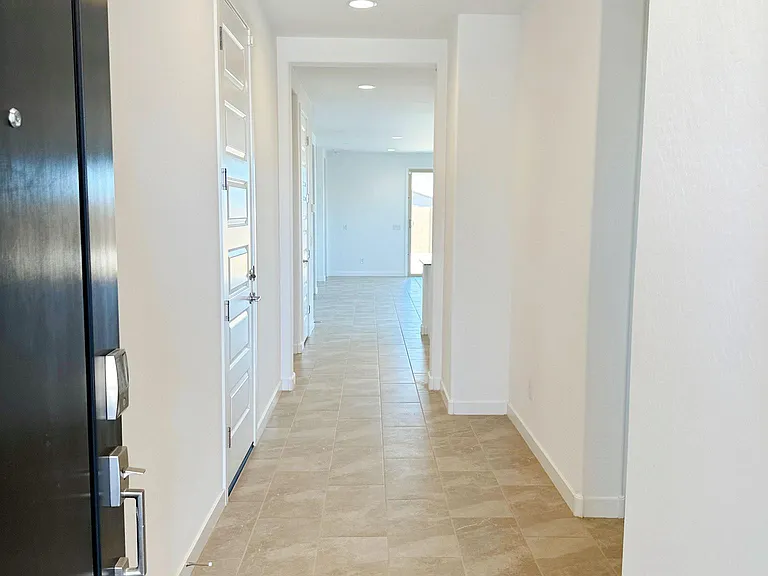 17006 W Las Palmaritas Dr — Photo 4