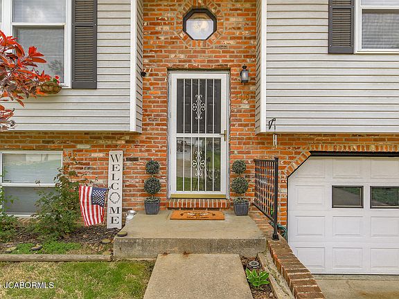 5th image of 5419 Collier Ln