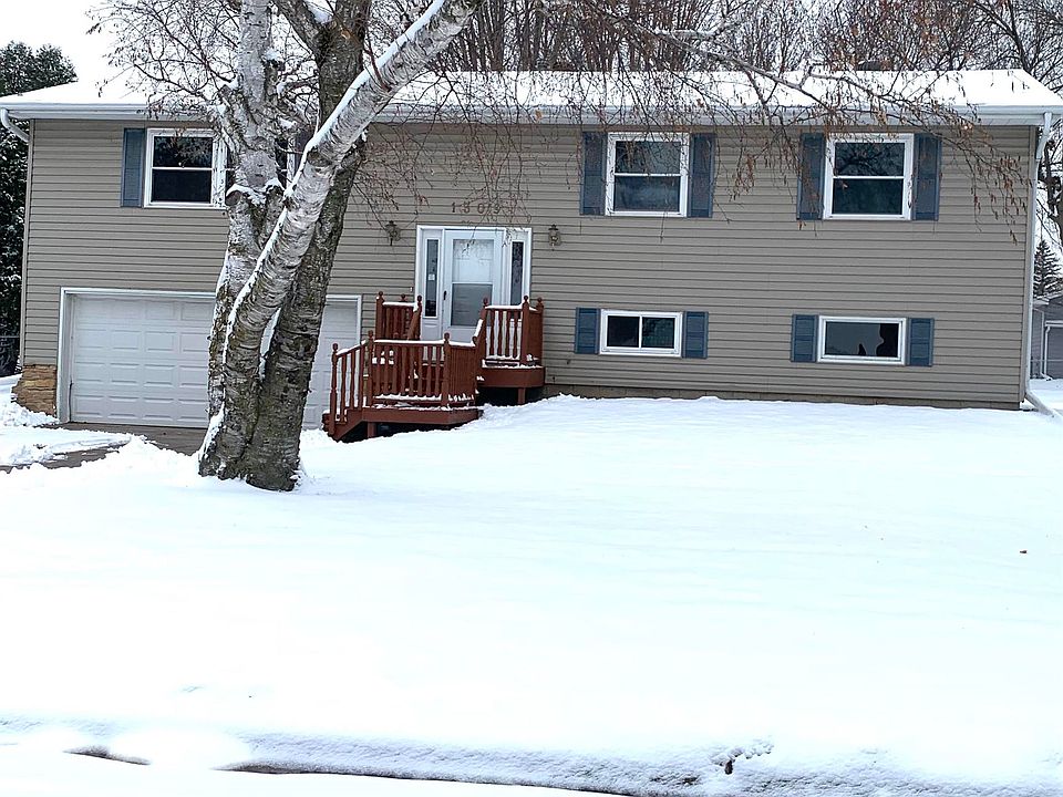 1309 N 15th St, Estherville, IA 51334 Zillow