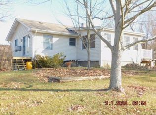 5127 Church St, Conneaut, OH 44030