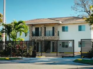 106 SE 9th Ct #101, Hallandale, FL 33009