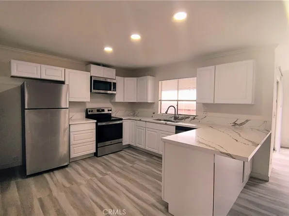 26123 Seaforthia Palm Dr, Homeland, CA 92548