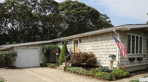 2nd image of 18 Kayron Dr